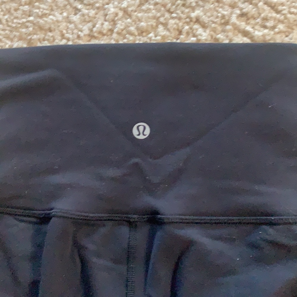 Lululemon Tech Mesh Wunder Unders Size 4 - image 4